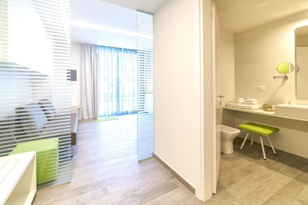 Tenda Rossa 3* Marina Di Carrara