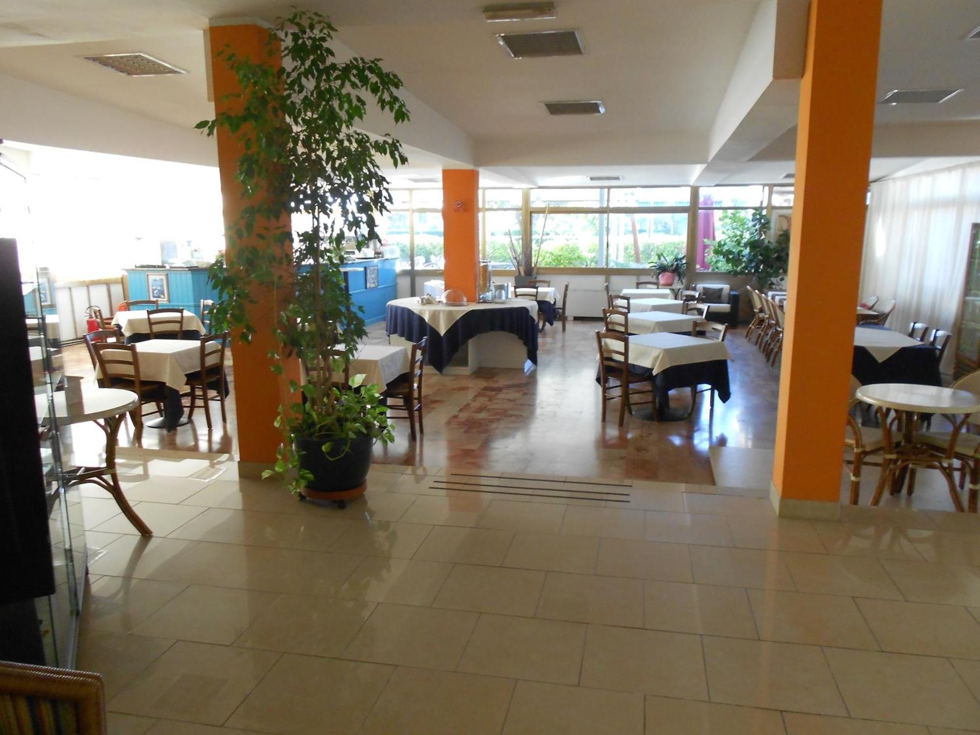 Hotel Tenda Rossa 3*